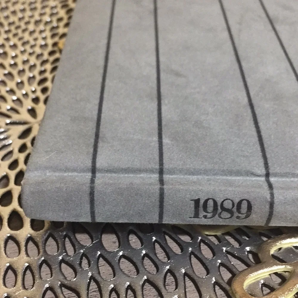 Vintage Pierre Cardin 1989 Date Book Calendar